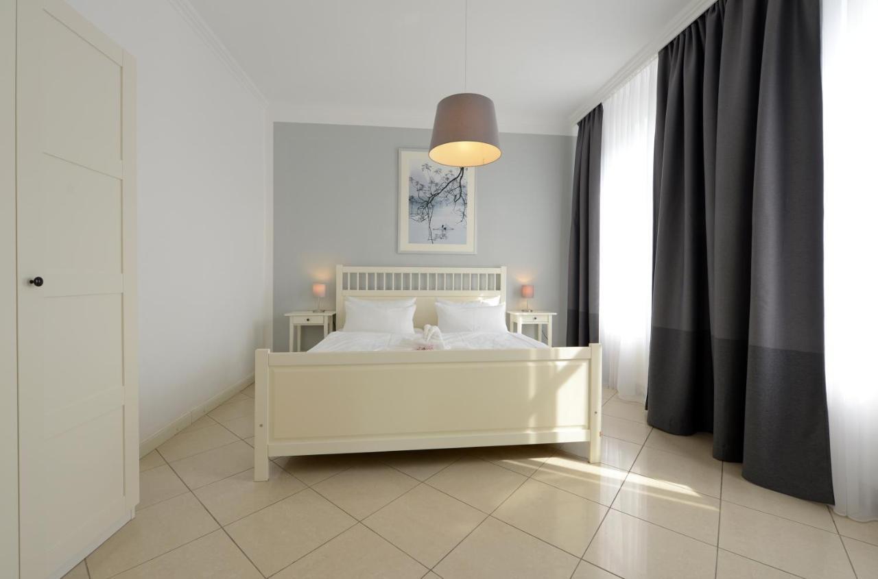 Ferienhaus Fuer 8 Personen Mit Kamin & Terrasse Boltenhagen  Ngoại thất bức ảnh