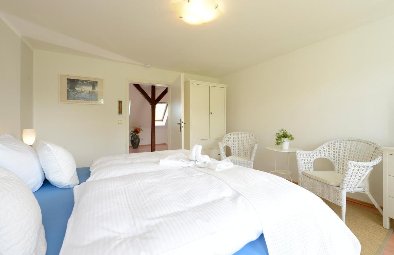 Ferienhaus Fuer 8 Personen Mit Kamin & Terrasse Boltenhagen  Ngoại thất bức ảnh
