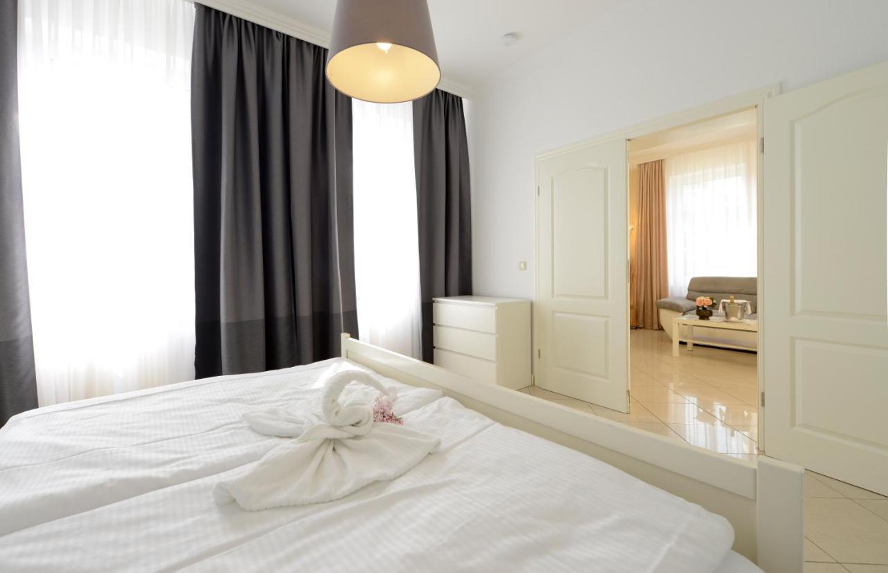 Ferienhaus Fuer 8 Personen Mit Kamin & Terrasse Boltenhagen  Ngoại thất bức ảnh